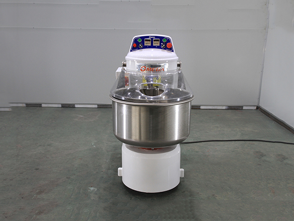 How is the energy-saving performance of dough spiral mixer?